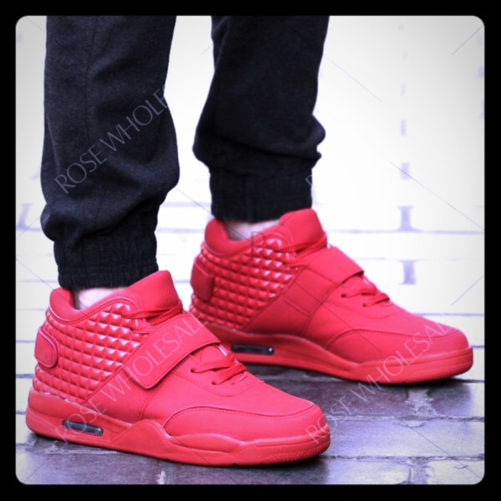 Red Rivert sneakers